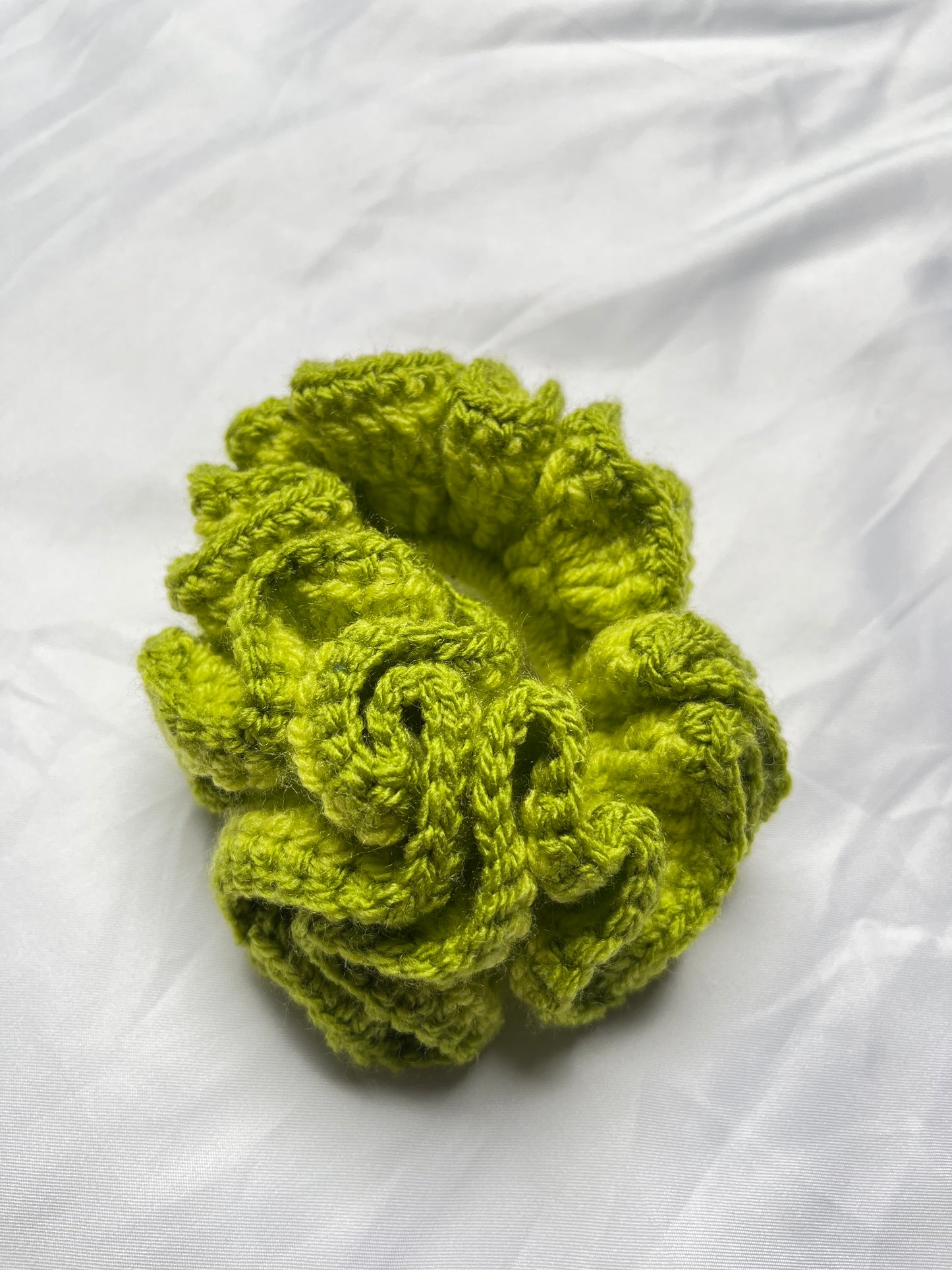 Bright green medium scrunchie