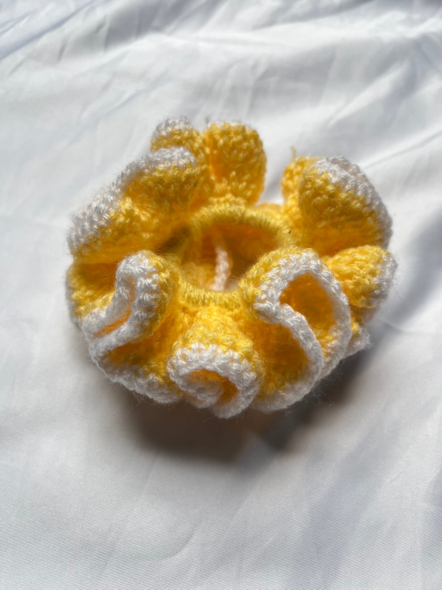 Yellow and white medium scrunchie