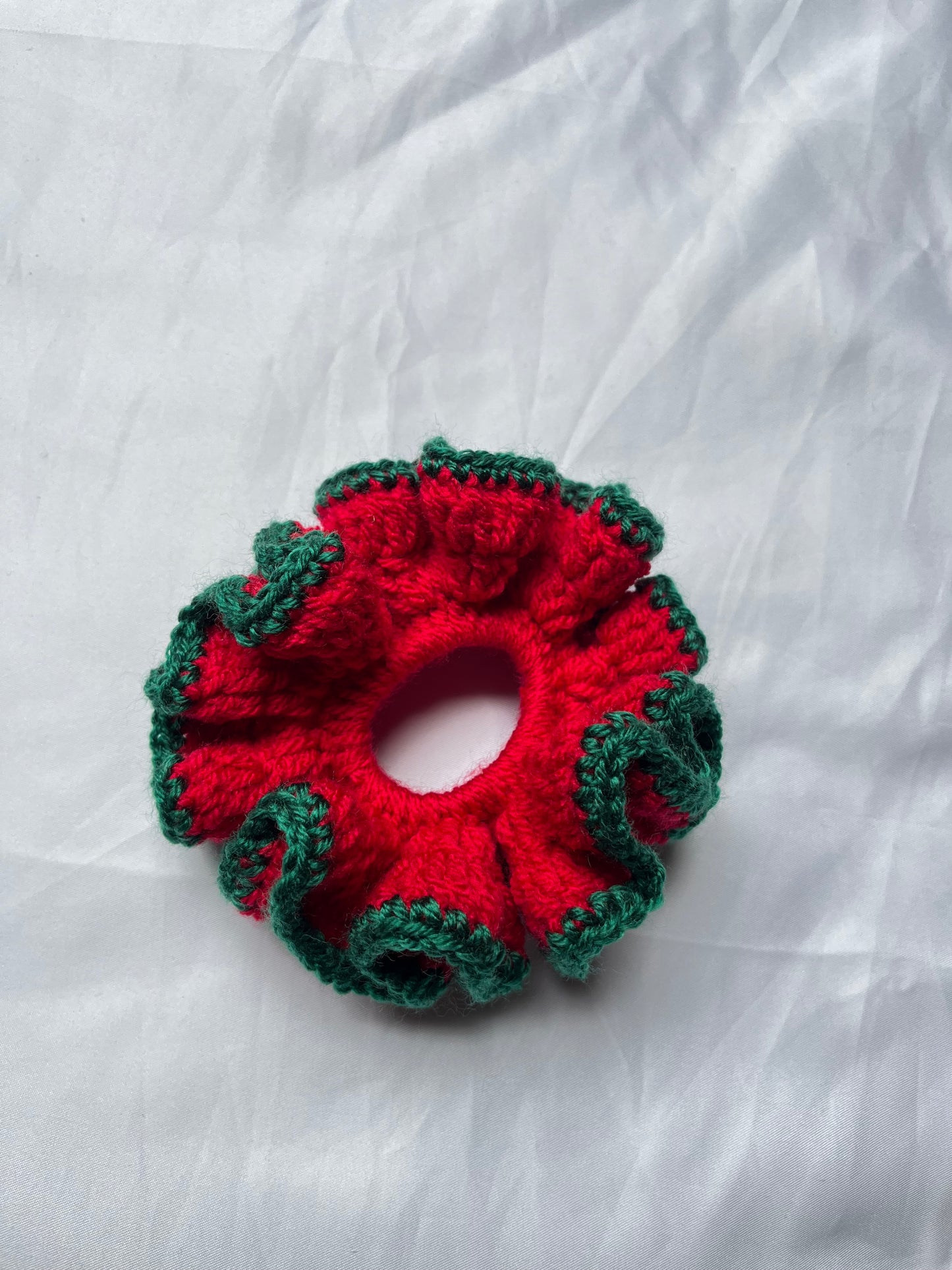 Red and dark green Medium scrunchie