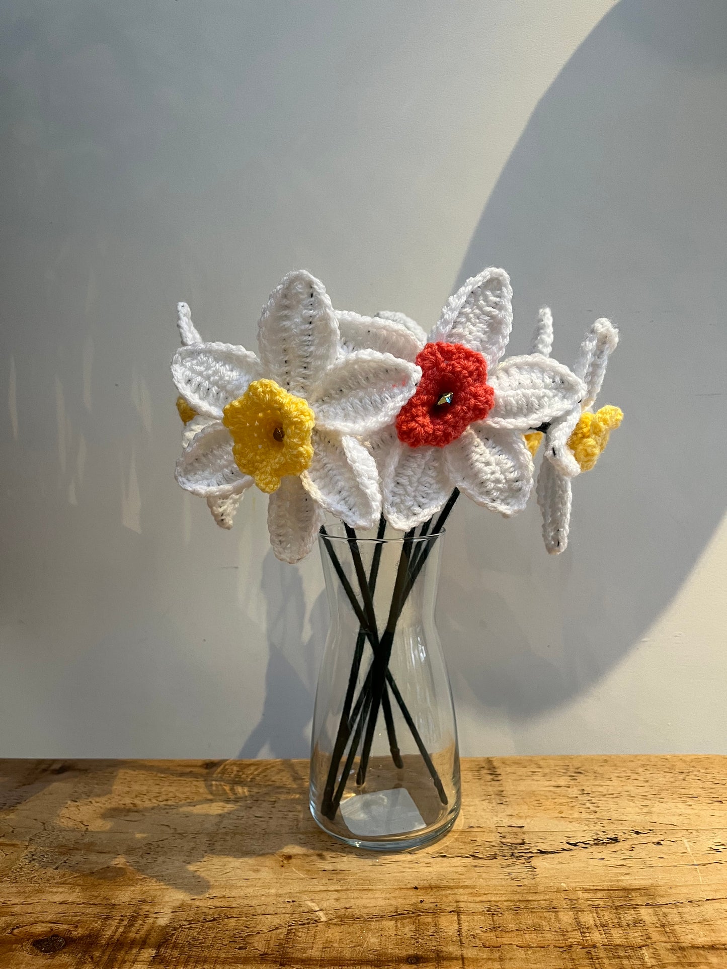 Crochet coral middle daffodil